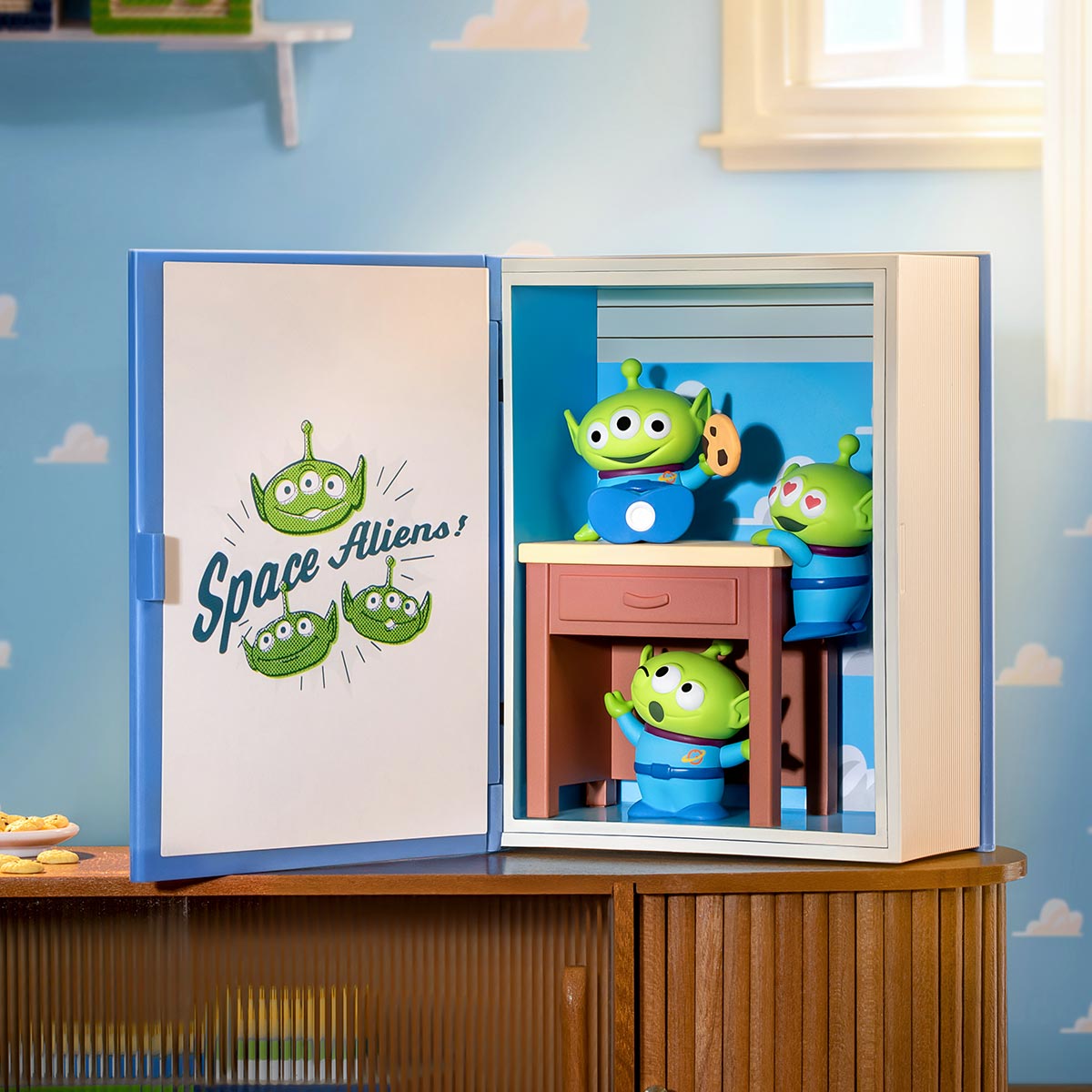 pop mart toy story andy's room series scene sets pop mart toy story andy's room series scene sets